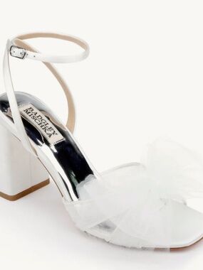 Badgley Mischka White Bridal Heel with Tulle Bow